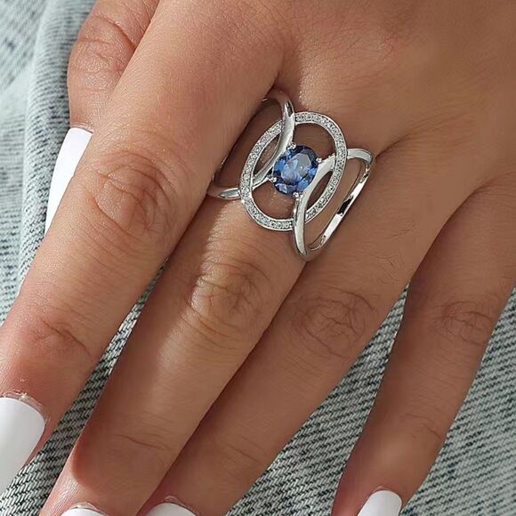 💙 Interlocking Brilliant Blue Cz Halo Silver plated Cocktail Ring - Picture 5 of 16